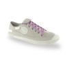 Lacets plats et fins couleur mauve lavande