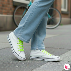 lacets plats et larges longueur 90 cm largeur 7 mm longueur couleur jaune fluo