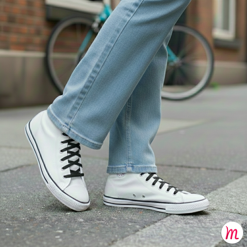 lacets plats et larges longueur 150 cm largeur 7 mm longueur couleur noir ébène